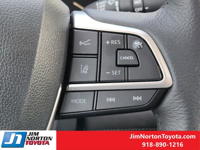 Used 2026 Toyota Sienna Van