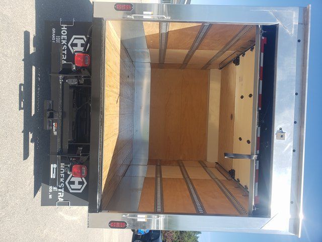 2024 Chevrolet Silverado 5500 Regular Cab DRW RWD Morgan Truck Body Box Truck for sale #RH675217 - photo 8