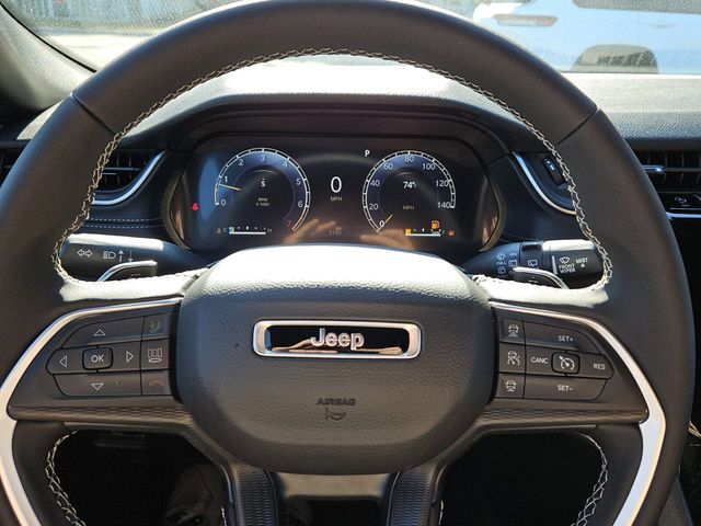 2026 Jeep Grand Cherokee L Laredo 4x4