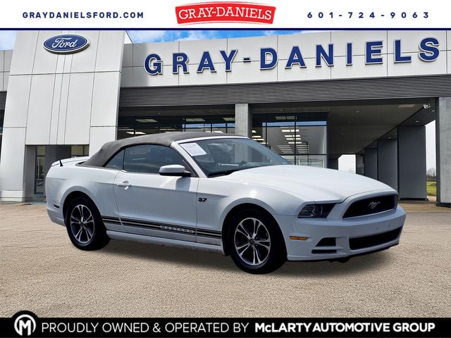 Performance White 2013 Ford Mustang V6 Premium Convertible RWD Convertible Rear-Wheel Drive 6-Speed Automatic