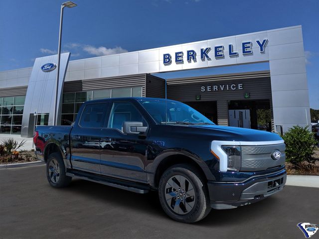 2025 Ford F-150 Lightning Flash SuperCrew AWD