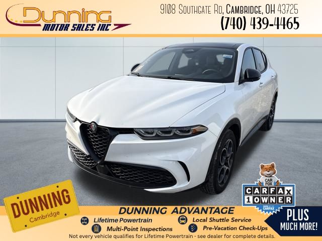 Milano White 2025 Alfa Romeo Tonale AWD SUV / Crossover All-Wheel Drive 9-Speed Automatic