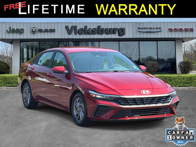 Red 2024 Hyundai Elantra Sedan Front-Wheel Drive Continuously Variable Transmission