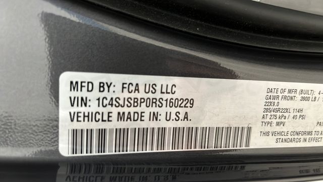 Used 2024 Baltic Gray Metallic Clearcoat Jeep Series II image 29