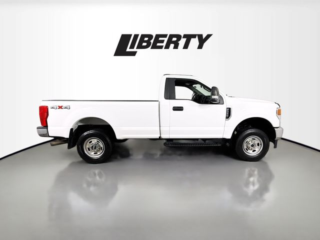 2022 Ford F-350SD XL photo