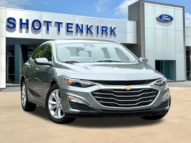 Sterling Gray Metallic 2025 Chevrolet Malibu Sedan Front-Wheel Drive Continuously Variable Transmission