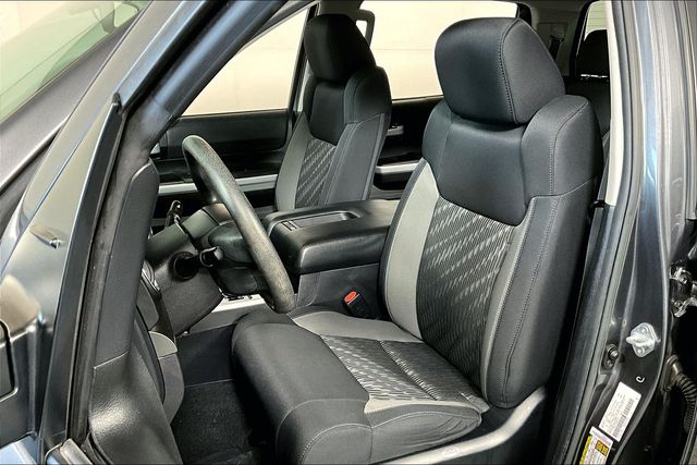 2021 Toyota Tundra SR5 photo