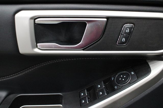 FordExplorer18