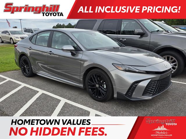 2026 Toyota Camry SE Hybrid's photo
