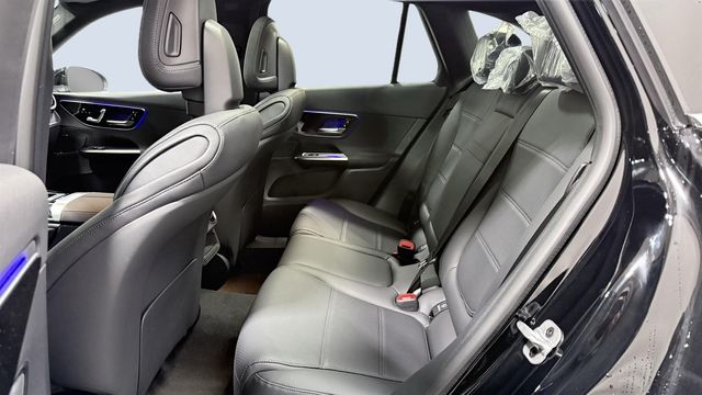 New 2026 Black Mercedes-Benz GLC 300 image 7