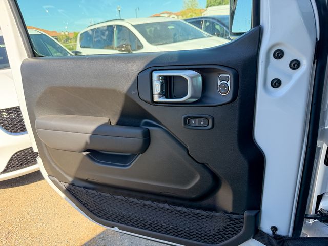 new 2026 Jeep Wrangler car, priced at $46,390