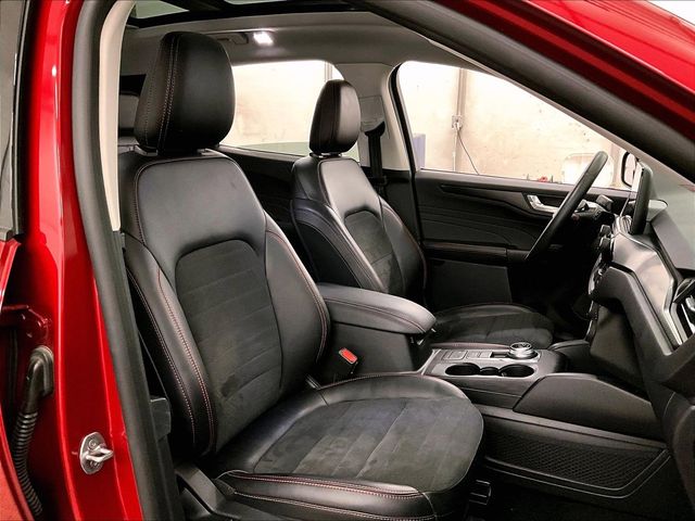 2022 Ford Escape SEL Red at Honda North