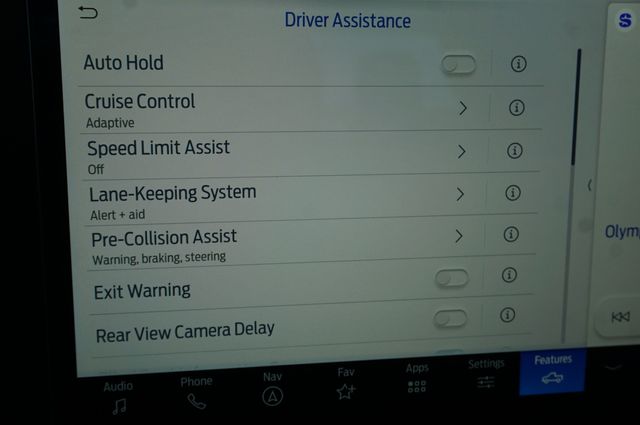 View vehicle photo 7