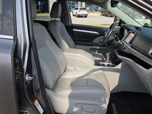 Used 2019 Toyota Highlander SUV