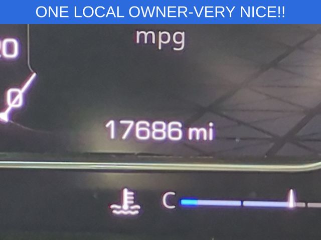 Used 2025 Silver GMC Elevation image 22