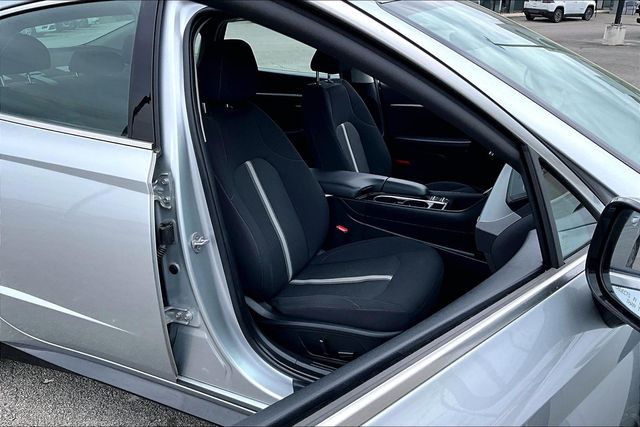 Used 2024 Hyundai Sonata Hybrid SEL 4D Sedan