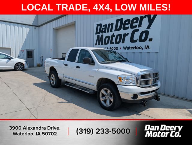 Bright White Clearcoat 2008 Dodge RAM 1500 Pickup Truck Four-Wheel Drive 5-Speed Automatic
