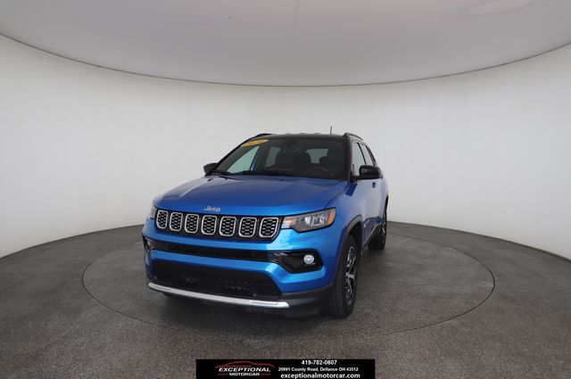 Hydro Blue Pearlcoat 2024 Jeep Compass Limited 4WD SUV / Crossover Four-Wheel Drive 8-Speed Automatic