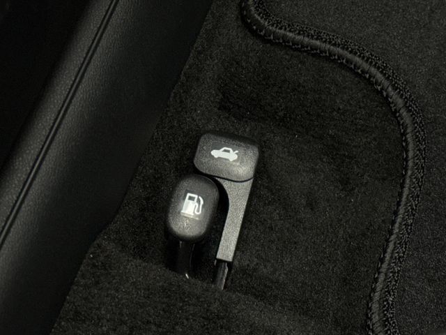 New 2025 Hyundai Elantra Hybrid For Sale in Indianapolis, IN