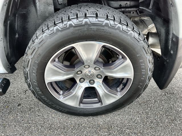 Used 2019 Black Ram Laramie image 19