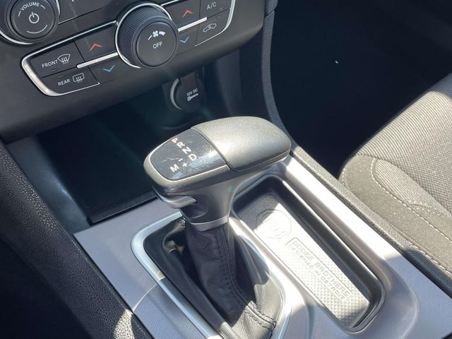 Used 2022 Silver Dodge SXT image 29