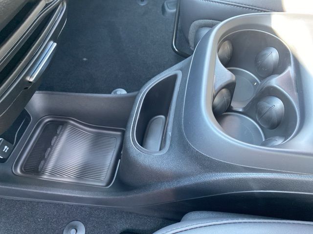 2026 Chrysler Pacifica Select - Red Hot Pearlcoat exterior view 18