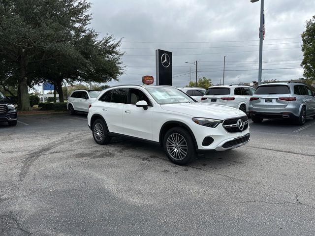 2026 Mercedes-Benz GLC GLC 300 - 1