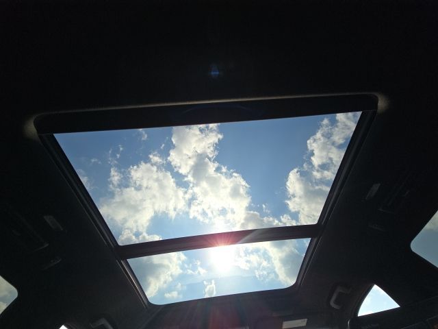 2024 Cadillac Escalade ESV Premium:C02484