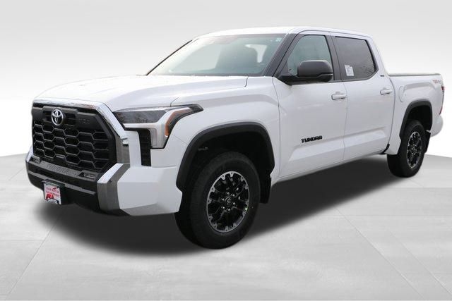 2025 Toyota Tundra SR5 21