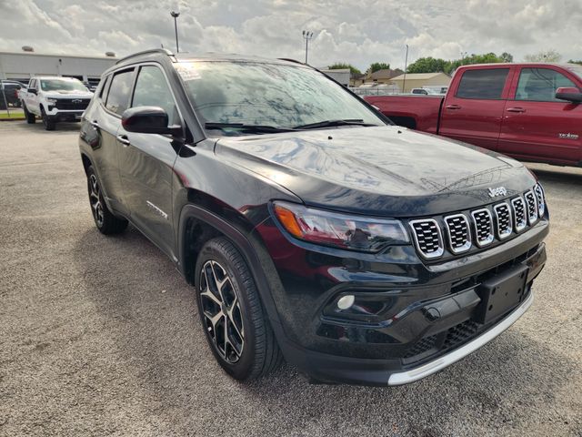 Diamond Black Crystal Pearlcoat 2025 Jeep Compass Limited 4WD SUV / Crossover Four-Wheel Drive 8-Speed Automatic