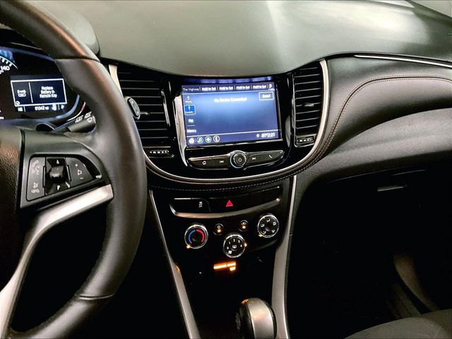 2021 Chevrolet Trax LT Gray at South Hills Kia