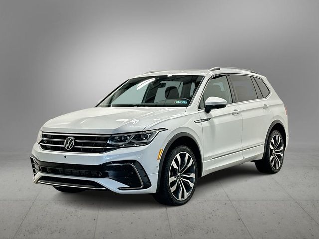 2022 Volkswagen Tiguan 2.0T SEL R-Line White at South Hills Kia