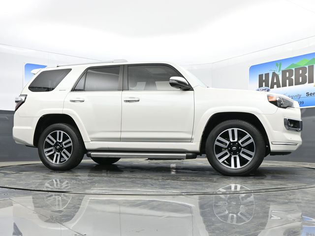 2017 Toyota 4Runner Limited photo