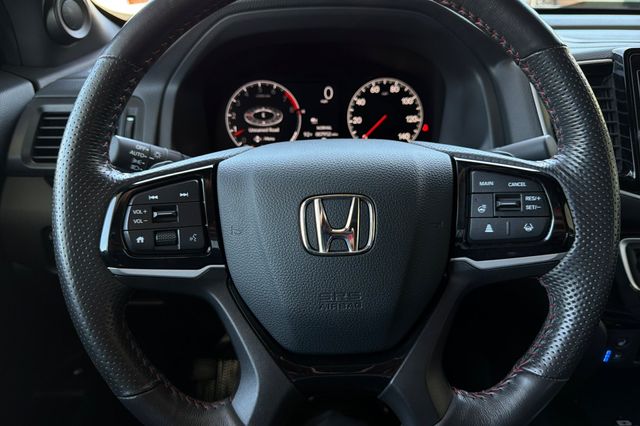 Used 2025 Honda Ridgeline Truck
