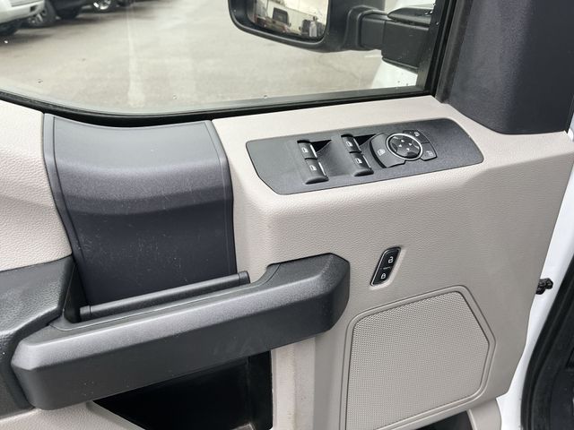 Used 2022 White Ford XL image 17