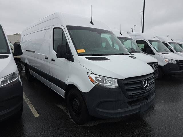 Artic White 2022 Mercedes-Benz Sprinter Cargo Van 4X2 7-Speed Automatic