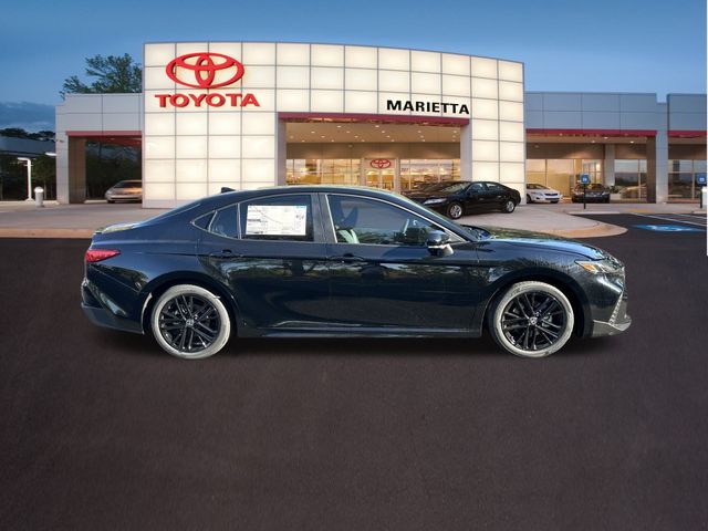 2025 Toyota Camry SE 27