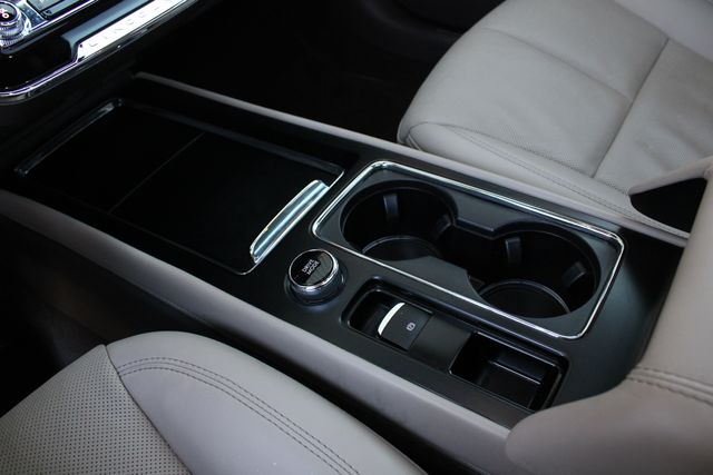 Certified Used 2024 White Lincoln Grand Touring image 17