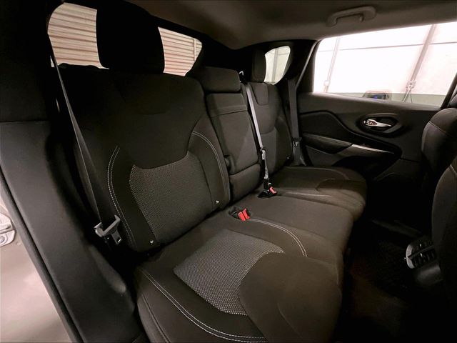2019 Jeep Cherokee Latitude Beige at Bob Ruth Ford