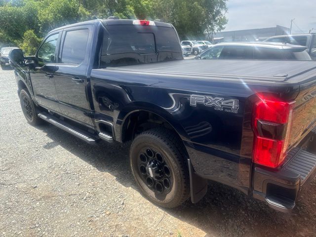 Used 2024 Blue Ford XLT image 4