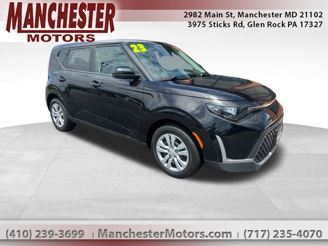Fusion Black 2023 Kia Soul LX FWD SUV / Crossover Front-Wheel Drive Continuously Variable Transmission