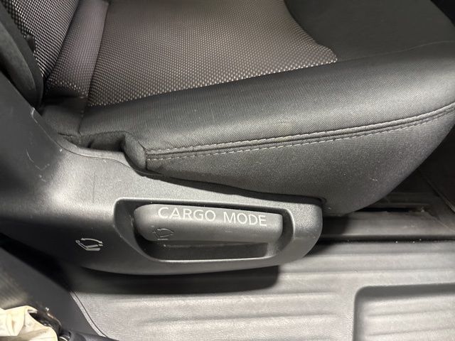 2018 Nissan Pathfinder S photo