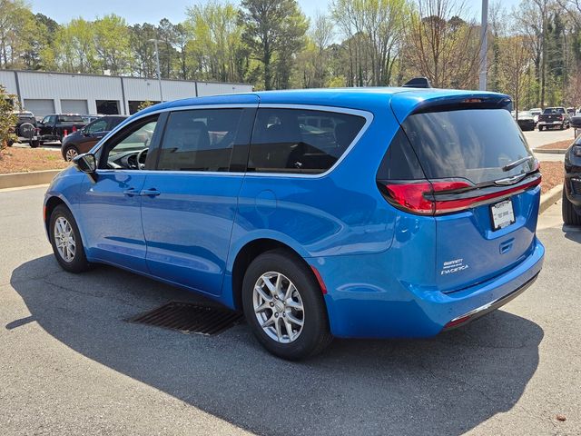 New 2026 Blue Chrysler Select image 6