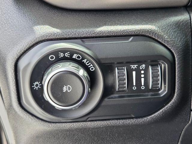 Used 2021 Jeep Wrangler SUV