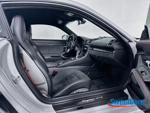 2023 Porsche 718 Cayman