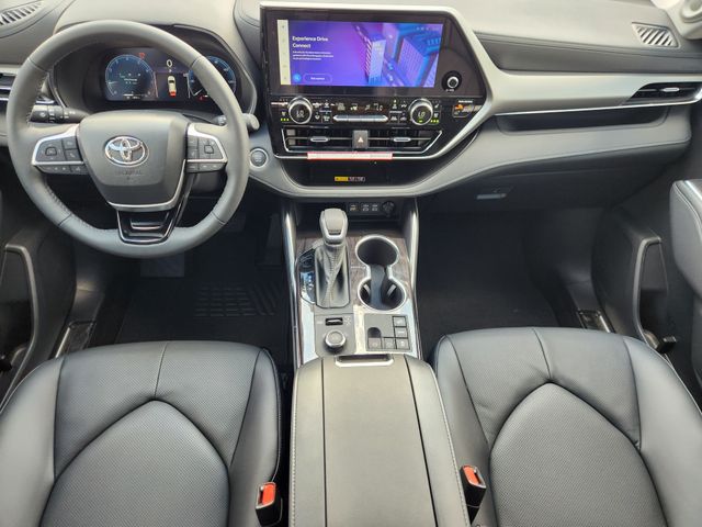2026 Toyota Highlander Platinum Beige at Don McGill Toyota