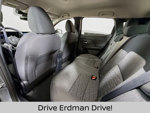 Used 2026 Nissan Kicks SUV