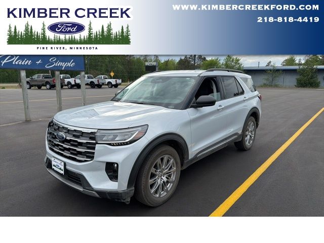 White Metallic 2025 Ford Explorer Active AWD SUV / Crossover All-Wheel Drive Automatic