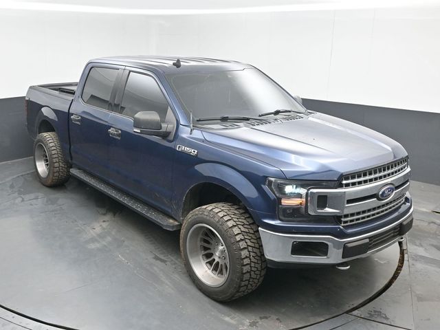 Used 2019 Blue Ford XLT image 13
