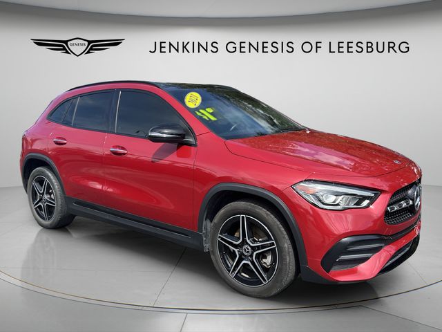 2021 Mercedes-Benz GLA Rojo (Patagonia Red Metallic) SUV/Crossover Tracción en las cuatro ruedas 8 velocidades Doble cloch